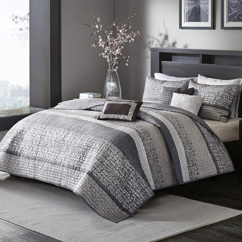 Madison Park Rhapsody Bettwäsche-Set für Doppelbetten, grau, gestreift, 6-teilig, ultraweiche Mikrofaser, Gesteppte Decke Madison Park Rhapsody Bettwäsche-Set für Doppelbetten, grau, gestreift, 6-teilig, ultraweiche Mikrofaser, Gesteppte Decke von Madison Park