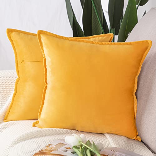 Madizz 2er Set Samt Dekorativ Zierkissenbezüge Luxus Stil Kissenbezug für Sofa für Schlafzimmer Gelb 60x60 cm Quadrat von Madizz