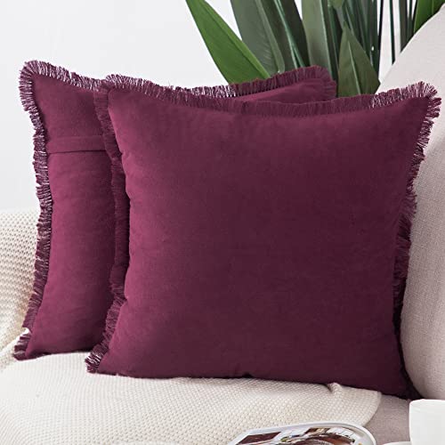 Madizz 2er Set Kissenbezügen aus Wildleder mit Fransenquasten Weiche dekorative Kissenbezüge für Sofa Schlafzimmer Kissenhülle Dunkelrot 50x50 cm Quadrat von Madizz