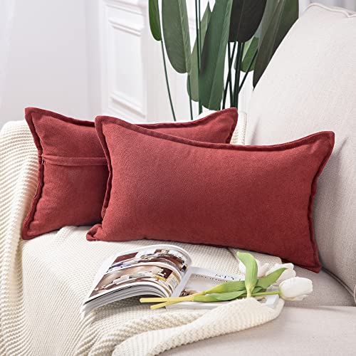 Madizz 2er Set kurzen Chenille Zierkissenbezüge weicher dekorativer Kissenbezug für Sofa, Schlafzimmer Kissenhülle Burgund 30x50 cm Rechteckig Madizz 2er Set kurzen Chenille Zierkissenbezüge weicher dekorativer Kissenbezug für Sofa, Schlafzimmer Kissenhülle Burgund 30x50 cm Rechteckig von Madizz