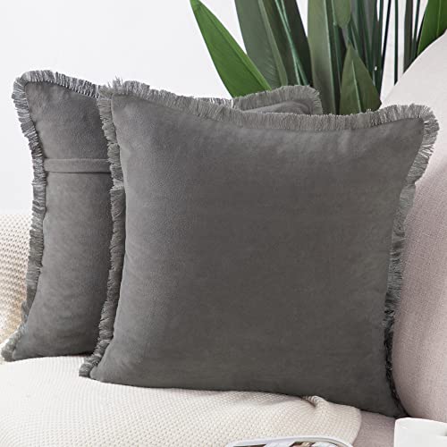 Madizz 2er Set Kissenbezügen aus Wildleder mit Fransenquasten Weiche dekorative Kissenbezüge für Sofa Schlafzimmer Kissenhülle Grau 40x40 cm Quadrat von Madizz