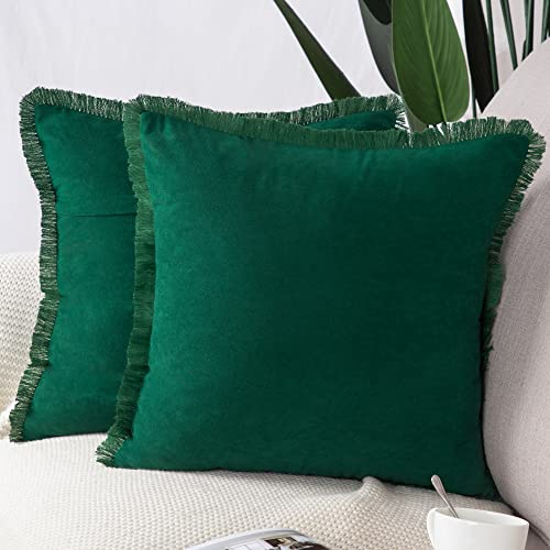 Madizz 2er Set Kissenbezügen aus Wildleder mit Fransenquasten Weiche dekorative Kissenbezüge für Sofa Schlafzimmer Kissenhülle Grün 40x40 cm Quadrat von Madizz