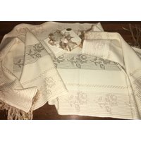 Schalläufer Aus Rosafarbener Wolle Und von MaestraSilvana