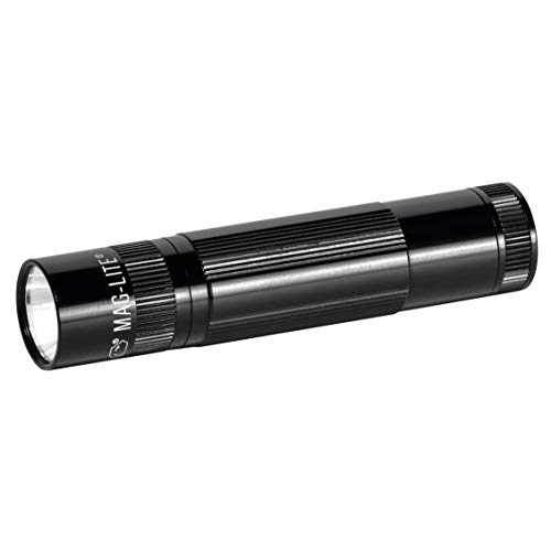 Mag-Lite XL50-S3016 LED Taschenlampe XL50, 200 Lumen, 12cm schwarz mit 3 Modi und Endkappenschalter von Maglite