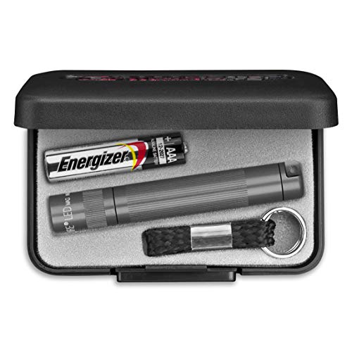 MagLite SJ3A092U Solitaire LED Taschenlampen mit Alkaline Batterie im Etui, 1,3 cm Kopfdurchmesser, 8 cm Länge, Grau von Maglite