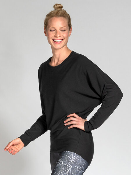 Magadi Yoga Sweater ANNA aus Naturmaterial von Magadi