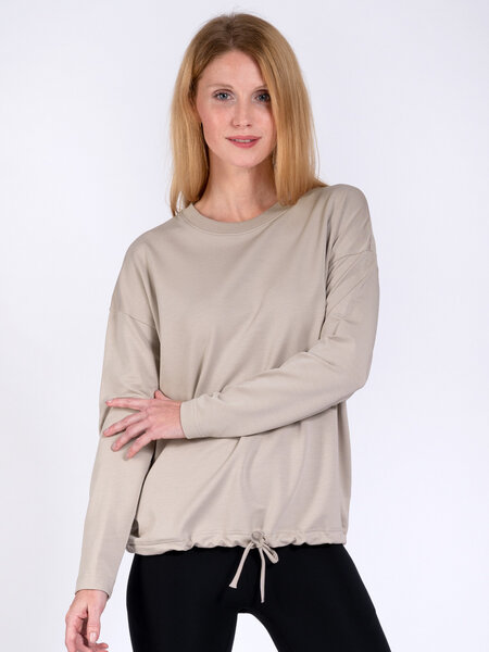 Magadi Yoga Sweater GIGI aus Naturmaterial von Magadi