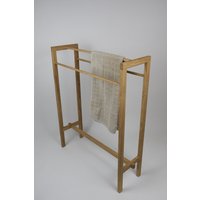 Handtuchhalter Karl in Eiche Handgefertigt - Badezimmer von MagariHolzmanufaktur