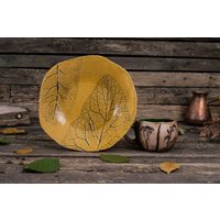 Handgemachte Tasse Und Teller Set || Keramikbecher, Keramikteller, Keramiktasse Mit Pflanzenimpressionen, Rustikale Tasse, Naturkeramik, Blattteller von MagicCeramicsShop