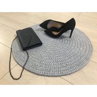 Grauer Kreis Teppich Gehäkelt Runder Rundteppich Kleiner Bereich Wohnzimmer Schlafzimmer Kinder Grau Matte von MagicKnitShop