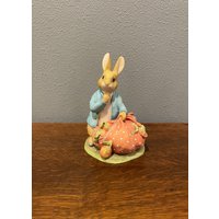 1994 Charpente Beatrix Potter Peter Rabbit Bank - Vintage Münzbank von MagicalNostalgia