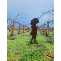 Joanna Spart Einen Vogel Vintage Große Metallsilhouette Für Den Garten/Yard Art Oder Erinnerungsskulptur von MagicalRubbish