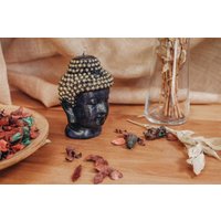 Buddha Kopfkerze, Meditationskerze, Gebetskerzenform, Spirituelle Kerze, Gemütliche Handgemachte Kerze von Magiconcandle