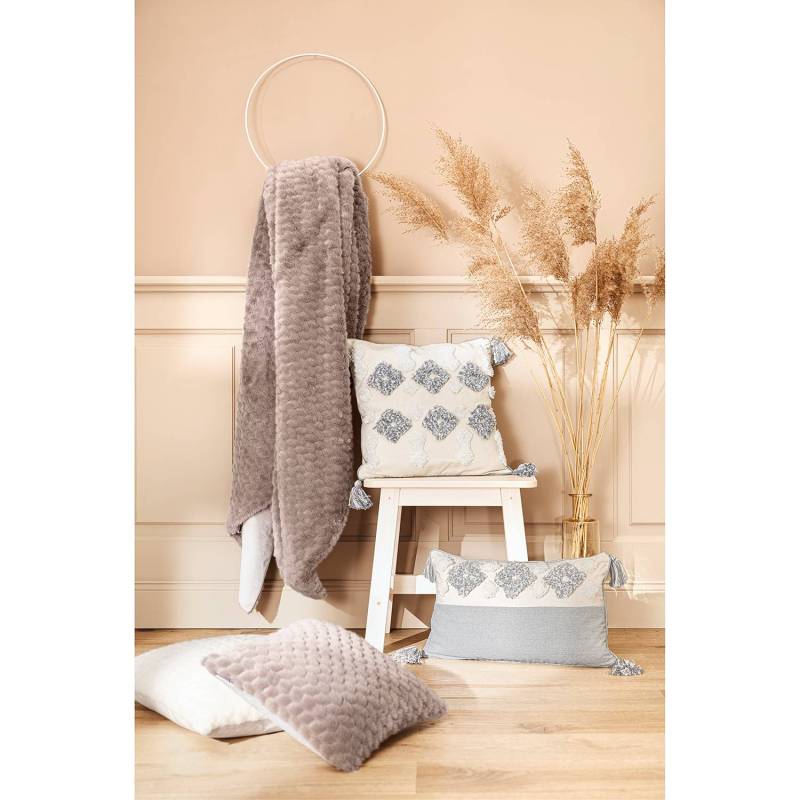 home24 Plaid 150 x 200cm Beige/Creme Polyacryl / Polyester von home24