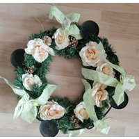 Adventskranz, Türkranz, Mit Cremefarbigen Rosen, Hellgrüne Schleifen, Kienäpfeln von MagnolienVonClaudia