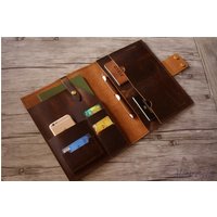 Personalisierte Braune Ledermappe Handgefertigtes A4 A5 B5 Padfolio von Magoda