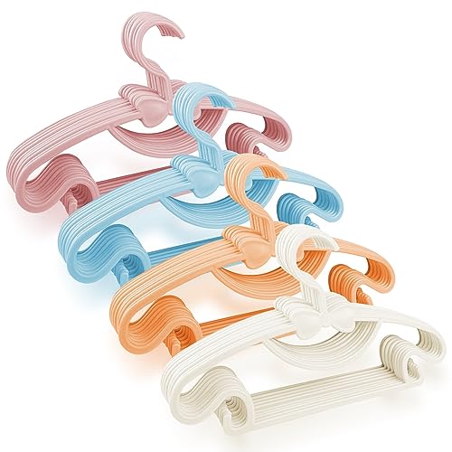 Magrimaxio 40 Stück Kleiderbügel Kinder Bunt, Kinderkleiderbügel 29.7cm, Baby Kleiderbügel Kunststoff, Clothes Hangers rutschfest, Babykleiderbügel Platzsparende, Kleiderbuegel für Kleiderschrank von Magrimaxio