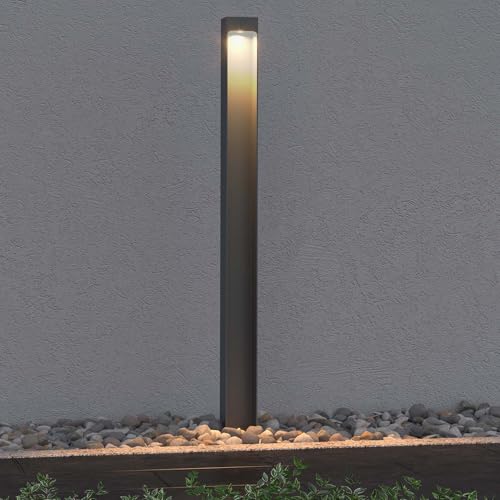 Mai & Mai Stehleuchte Außenleuchte 6x6x80cm IP65 Wegeleuchte Außen | Außenpollerleuchte für Garten, 3000K Stehlampe Gartenlampe | Außenlampe Standleuchte Sandgrau dunkel 5W BaldersLights von Mai & Mai