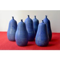Keramik Birne Blau Handgefertigte Figur von MaiaMingDesigns