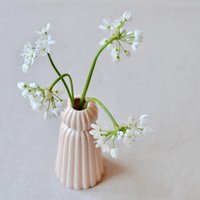 Handgemachte Vase Aus Porzellan Moderne Keramikvase Handgemachte Vase Aus Porzellan Moderne Keramikvase von MaiaMingDesigns