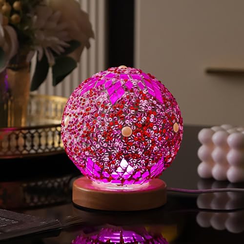 Marokko rosa Mosaiklampe Vintage Retro gefärbt türkisch marokkanisch böhmisch Tiffany Bettseite buntes handgefertigtes Glas mit Holz Basis USB Laden Dekor Licht für Schlafzimmer Marokko rosa Mosaiklampe Vintage Retro gefärbt türkisch marokkanisch böhmisch Tiffany Bettseite buntes handgefertigtes Glas mit Holz Basis USB Laden Dekor Licht für Schlafzimmer von Maimeili