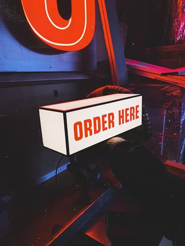 RGB LED Neon Leuchtkasten mit Fernbedienung Wand montierbar Pulsierende Studio Warnschild Beleuchtung Lichtschild für Kino Bibliotheken Cafés Home Wall Decor USB Powered RGB LED Neon Leuchtkasten mit Fernbedienung Wand montierbar Pulsierende Studio Warnschild Beleuchtung Lichtschild für Kino Bibliotheken Cafés Home Wall Decor USB Powered von Maimeili