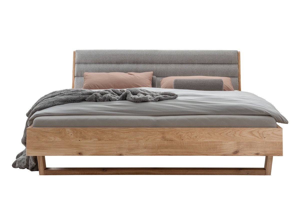 Main Möbel Massivholzbett Doppelbett 180x200cm 'Combo I' Wildeiche geölt Polsterkopfteil Main Möbel Massivholzbett Doppelbett 180x200cm 'Combo I' Wildeiche geölt Polsterkopfteil von Main Möbel