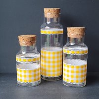 Vintage Libbey Calico Gelb Gingham Karo Glasbehälter Mit Korkdeckeln 3Er-Set von MainStTradingCompany