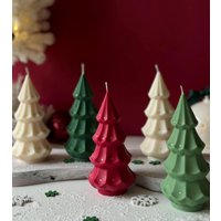 Weihnachtsbaum-Kerze | Geschenk Stumpenkerzen Dekorative Weihnachtskerzen Festliche Kerze Tischkerze Xmas Duftkerze Weihnachtsbaum-Kerze | Geschenk Stumpenkerzen Dekorative Weihnachtskerzen Festliche Kerze Tischkerze Xmas Duftkerze von MaisonBohiti