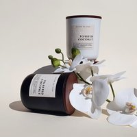 Geröstete Kokosnuss | 200G Luxe Eco Soja Signature Kerze Vegan, Aromatherapie, Bleifrei, Einzigartiges Geschenk, 40Hr von MaisonDeLueur