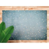 Glänzende Punkte Azur Beton Vinylmatte, Blaue Bodenmatte, Grauer Linoleumboden, Polka Dots Vinylteppich von MajesticMats