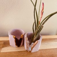 Opalit | Granat || Kleiner Geode Luftpflanzentopf Teelicht Kerzenhalter Echter Kristall von MakanaByLinoCrystal
