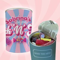 Personalisierte Pick & Mix Süßigkeiten Blechdose Mit Pink Swirl Design, Jeder Benutzerdefinierte Name, Weihnachts - Oder Geburtstagsgeschenk von MakeThisMineGifts
