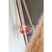 Hängendes Obskörbchen/ Obstkorb/ Hängedeko/ Tablett/ Blumenampel/ Deko Obstschale von Makralyptus