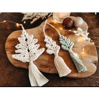 Makramee Weihnachtsbaum von MakrameeMomentByLulu
