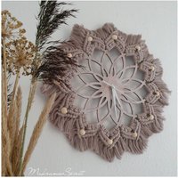 Makramee Wand-Uhr, Gelasertes Holz, Geräuschloses Uhrwerk, Wanddekoration Im Design Boho von MakrameeSpirit