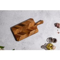 Sofia Natürliches Akazie Fischgrät Brett | Serviertablett Nachhaltiges Holz Wohndekor Schneidebrett von MPKitchenware