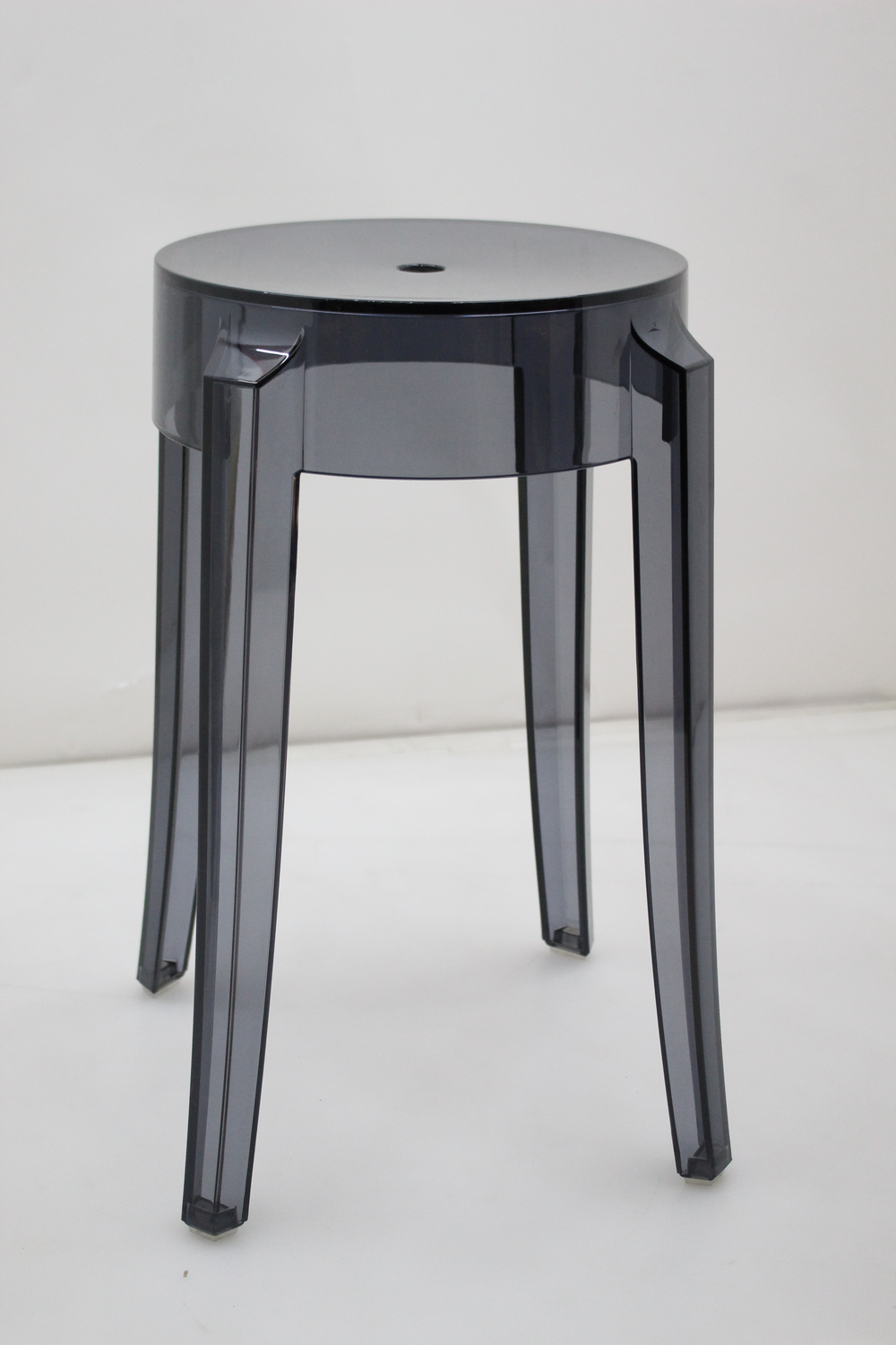 B-Ware Kartell Charles Hocker Sitzhocker Fußhocker 46cm Fumé/Transparent Siehe Fotos von Malindo-Dummy