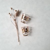 Vintage Likörgläser 2Er Set/Transparentes Goldrotes Muster Aperitif Digestif Alkoholservice Klassisch Schickes Baraccessoire Alt Retro Vintage Likörgläser 2Er Set/Transparentes Goldrotes Muster Aperitif Digestif Alkoholservice Klassisch Schickes Baraccessoire Alt Retro von MamieBrocante