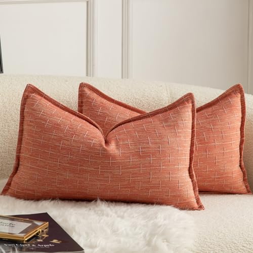 Mandioo 2er Set Kissenbezug Hanftuch Weben Textur Modern Bauernhaus Kissenbezüge Kissenhülle Dekorieren Zierkissenbezug Sie Wohnzimmer Sofa Schlafzimmer Bett 40x60cm Rot Mandioo 2er Set Kissenbezug Hanftuch Weben Textur Modern Bauernhaus Kissenbezüge Kissenhülle Dekorieren Zierkissenbezug Sie Wohnzimmer Sofa Schlafzimmer Bett 40x60cm Rot von Mandioo