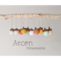 Eichel Ornamente Gefilzte Wolle von MandysFavoriteThings