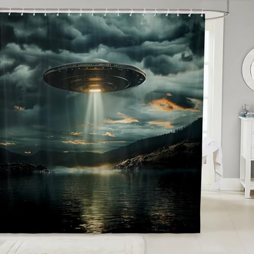 Manfei Raumschiff-Duschvorhang, wasserdicht, Motiv: Weltraum, Alien, Natursee, dunkle Wolken, Himmel, Badezimmerzubehör, maschinenwaschbar, 183 x 198 cm Manfei Raumschiff-Duschvorhang, wasserdicht, Motiv: Weltraum, Alien, Natursee, dunkle Wolken, Himmel, Badezimmerzubehör, maschinenwaschbar, 183 x 198 cm von Manfei