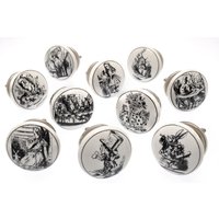 Keramik Schrankknöpfe Alice Im Wunderland 10 Designs Schwarz-Weiß Schrankgriffe Für Kommode Oder Schrankknauf von MangoTreeKnobsShop