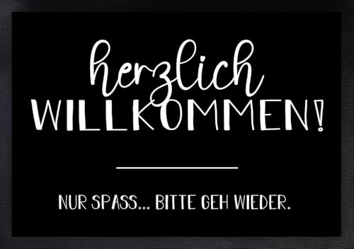 Personalisierte Fußmatte | Fußmatte Familie personalisiert | Fußmatte für Paare & Familien | Heimathafen | Herzdesign (Herzlich Willkommen nur Spass...) von Manilu