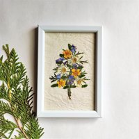 Gepresste Blume Weihnachtsbaum Kunst Handgemachtes Gerahmtes Blumengeschenk von ManoMonai