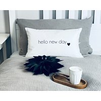 Kissen Hello New Day Weiß von ManufaktLIEBENSWERT