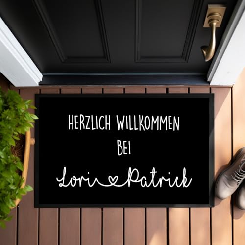 Manufaktur Liebevoll Fußmatte Personalisiert Namen Fussmatte Herz Schmutzfangmatte Teppich Geschenk Hochzeit Familie Geschenk Einzug Umzug Name (Lori & Patrick) von Manufaktur Liebevoll