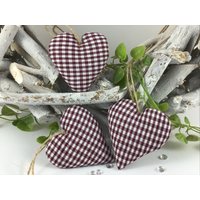 3 Stoffherzen, Bordeaux/Weiß, Landhausstil, Dekoherzen, Herzen, Karo von ManufakturSteinhoff