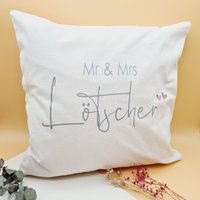 Personalisierter Kissebezug Mr & Mrs | Für Frisch Verheiratete von ManufakturZauber