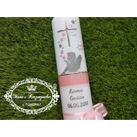Taufkerze Schutzengel Sitzend Mädchen - Rosa Wachs Keine Folie Sterne Silberschrift Verzierung Kreuz Engel Silhouette von ManusKerzenzauber